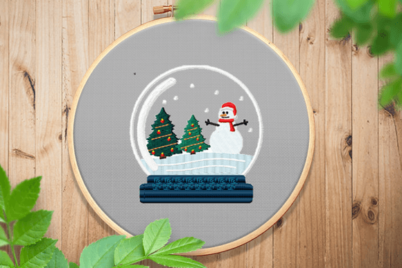 Review: Snowman Christmas Tree in Circle Glass
